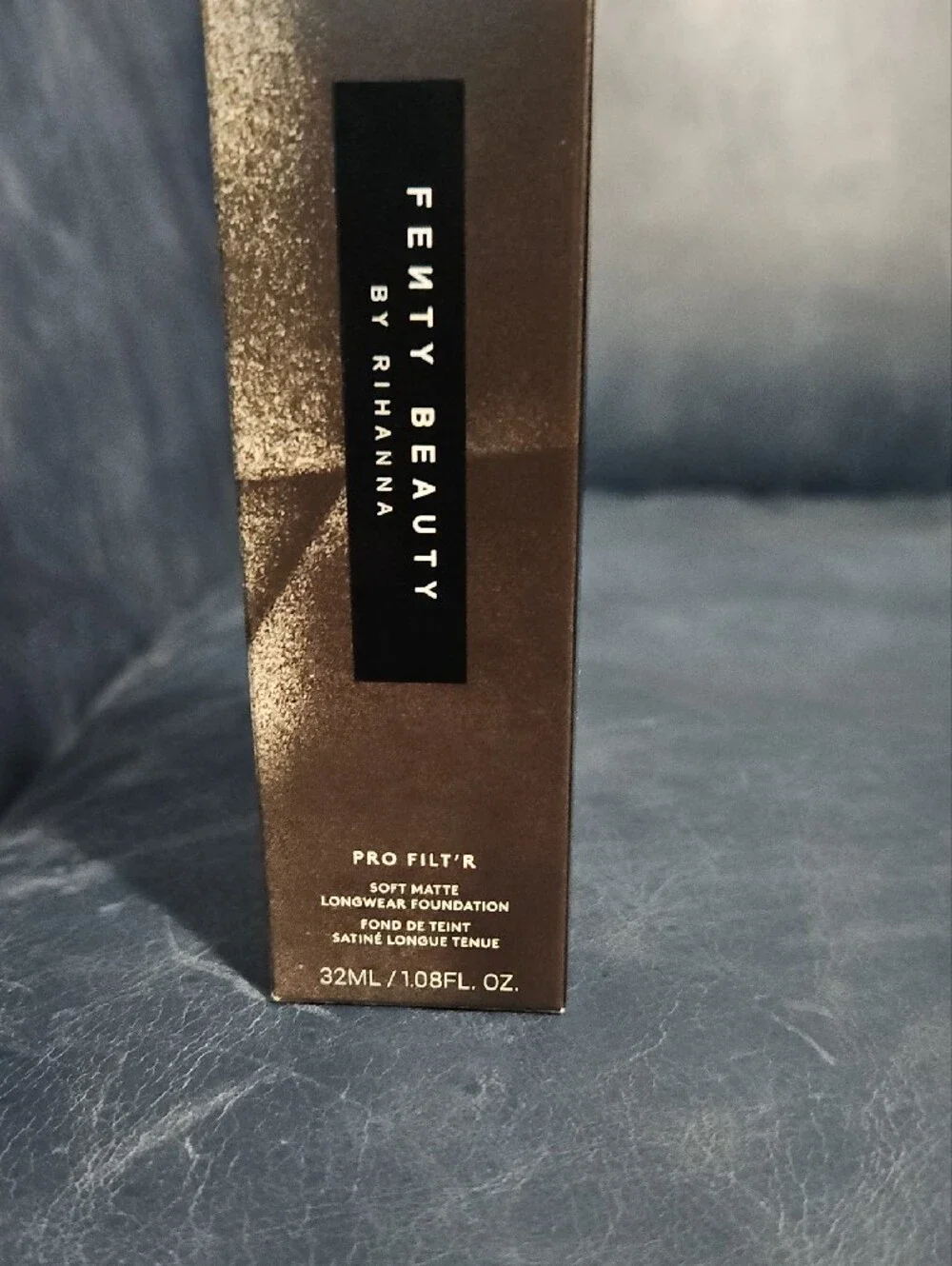Fenty Beauty by Rihanna Pro Filt’r Soft Matte Longwear Liquid Foundation